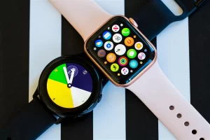 Lee más sobre el artículo Apple y Samsung están trabajando para incluir un termómetro en sus próximos relojes inteligentes